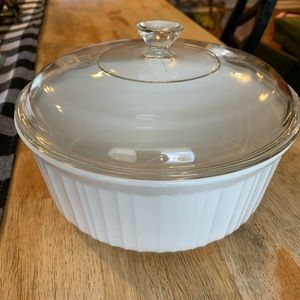 Corningware French White 2.3 L Casserole with Lid